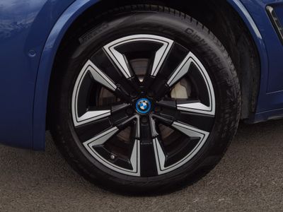 2022 BMW iX3