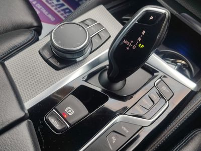 2019 BMW 530