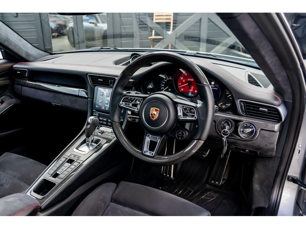 2017 Porsche 911