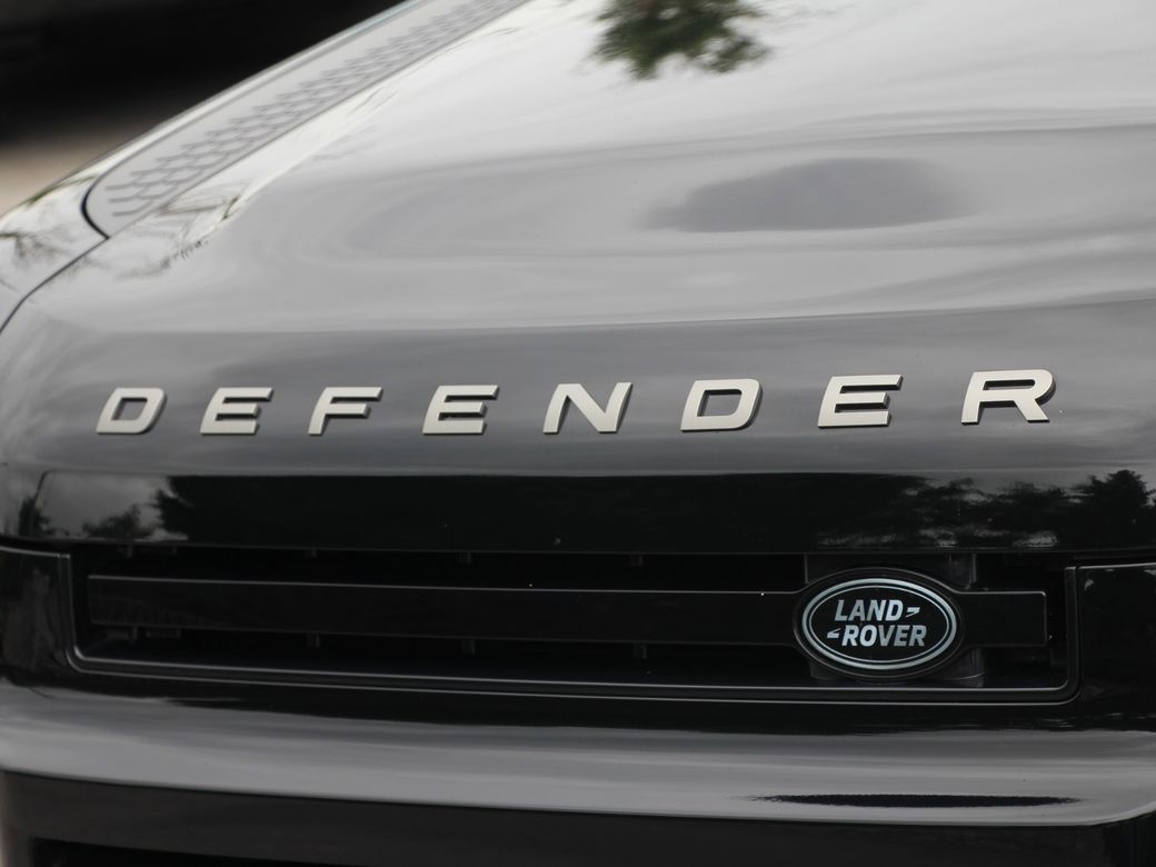 2026 Land Rover Defender