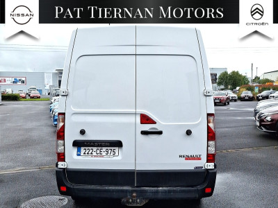 2022 Renault Master