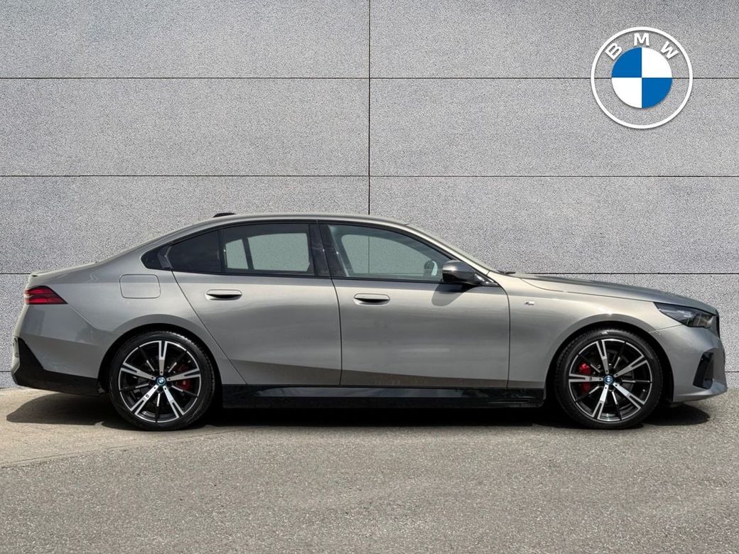 2024 BMW 5 Series