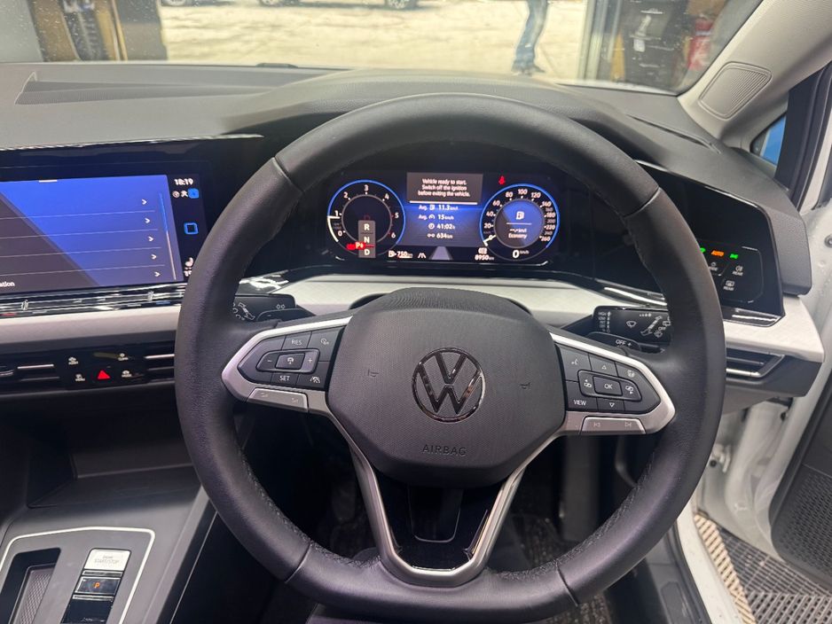 2024 Volkswagen Golf