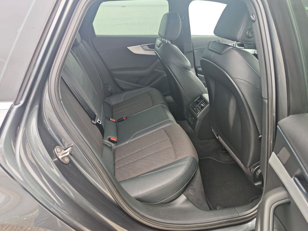 2017 Audi A4