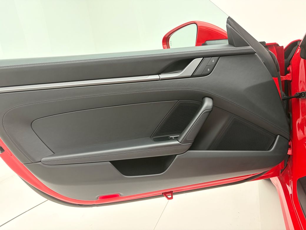 2023 Porsche 911