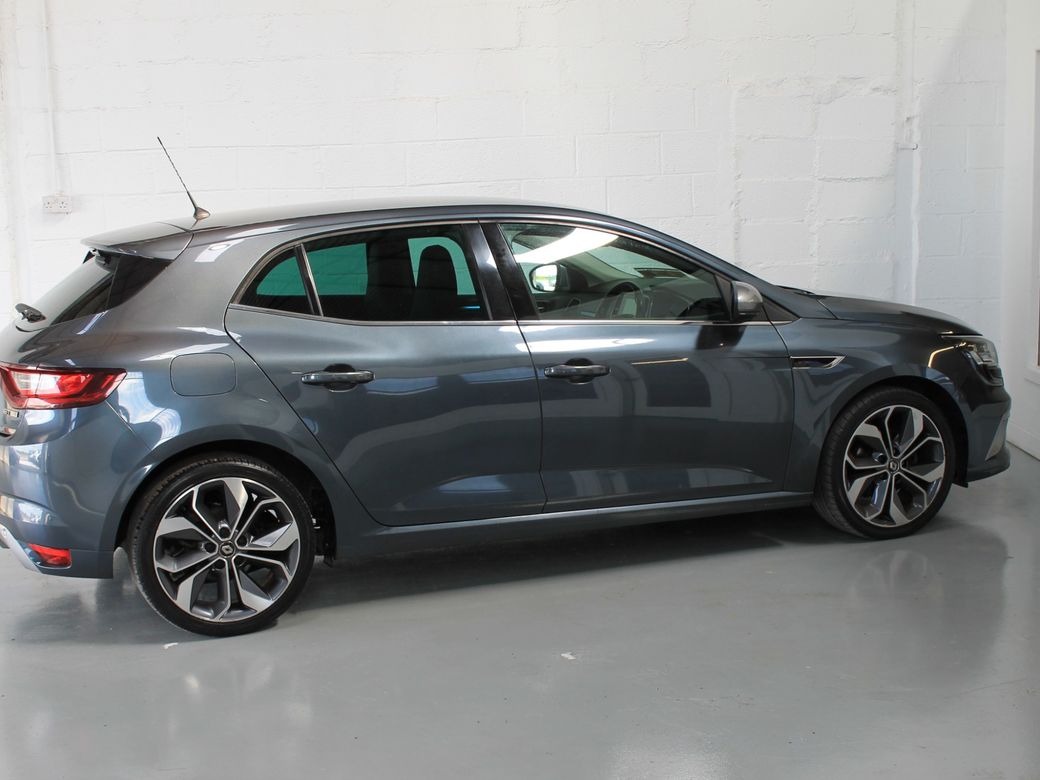 2020 Renault Megane