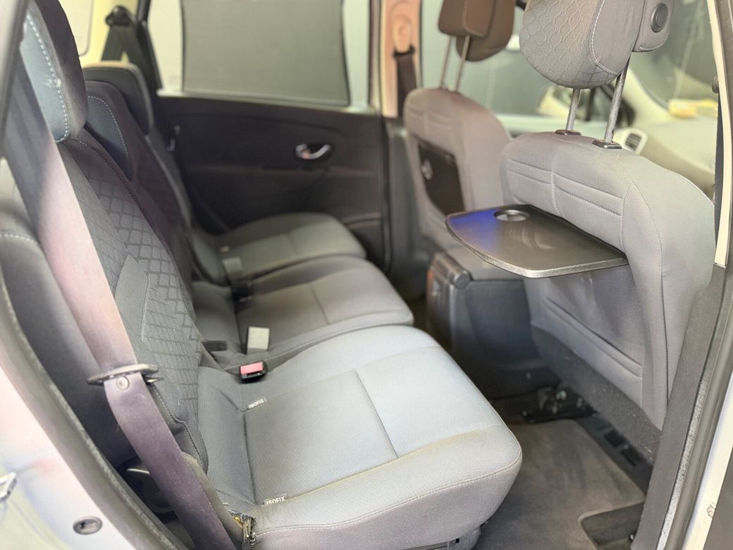 2011 Renault Scenic