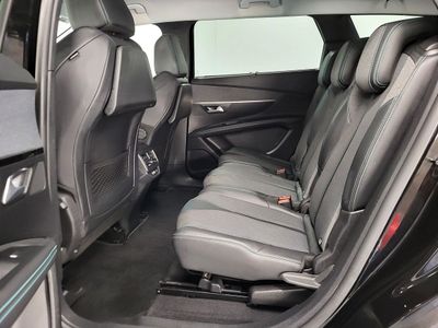 2022 Peugeot 5008