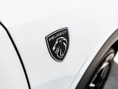 2025 Peugeot 5008