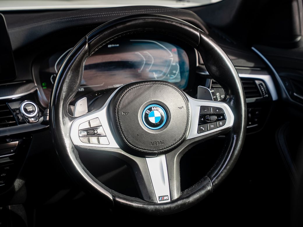 2021 BMW 5 Series