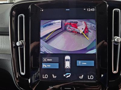 2022 Volvo XC40