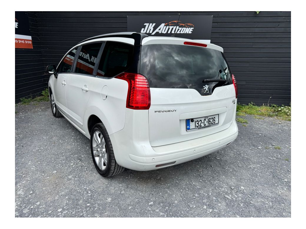 2013 Peugeot 5008