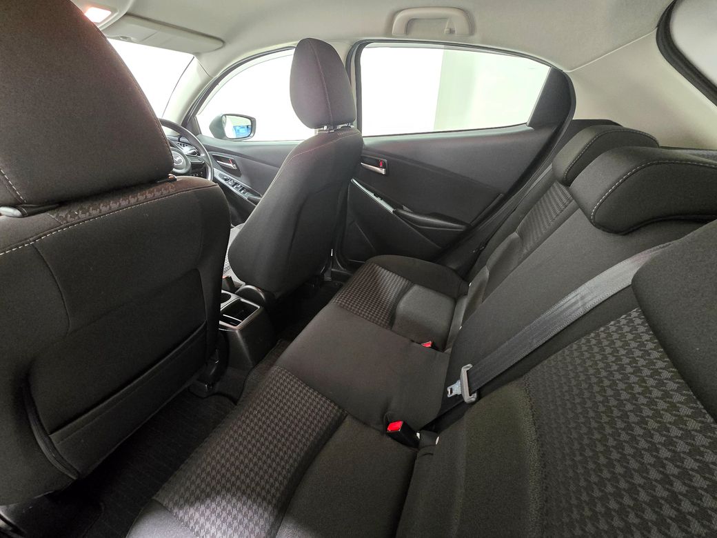 2019 Mazda Demio