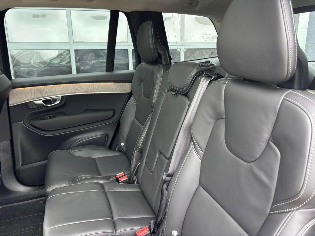2025 Volvo XC90