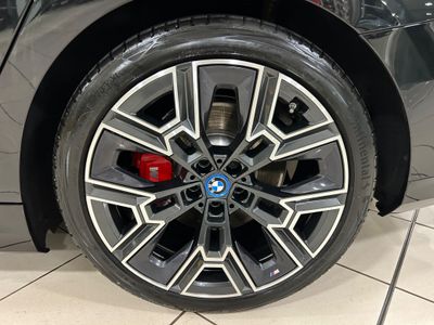 2025 BMW 5 Series