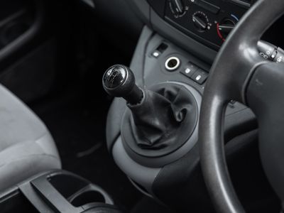 2014 Peugeot Partner