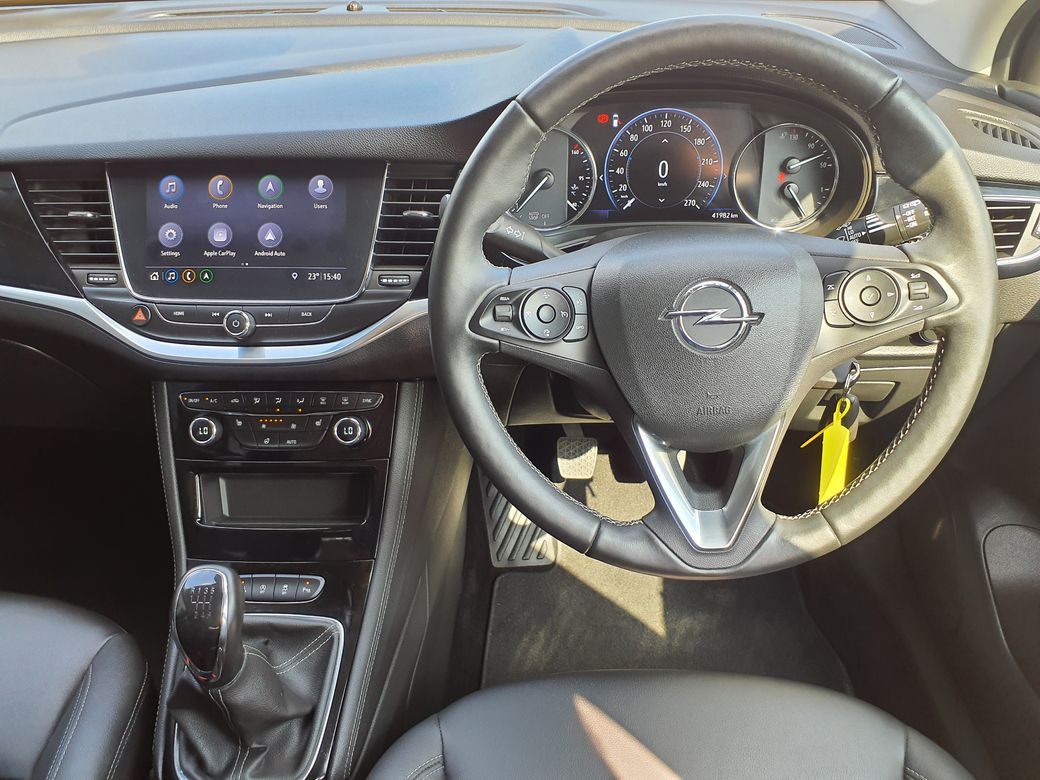 2020 Opel Astra