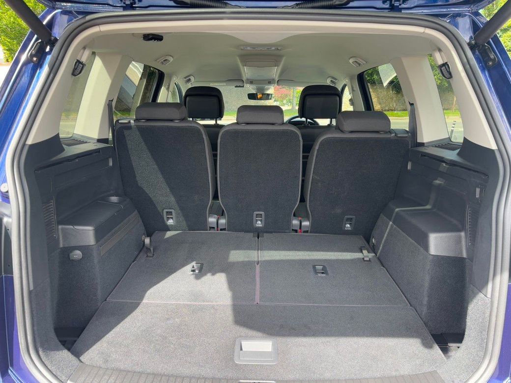 2019 Volkswagen Touran