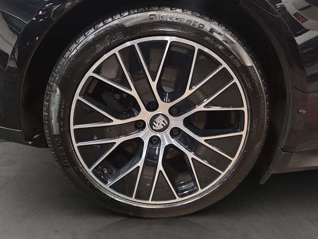 2023 Porsche Taycan