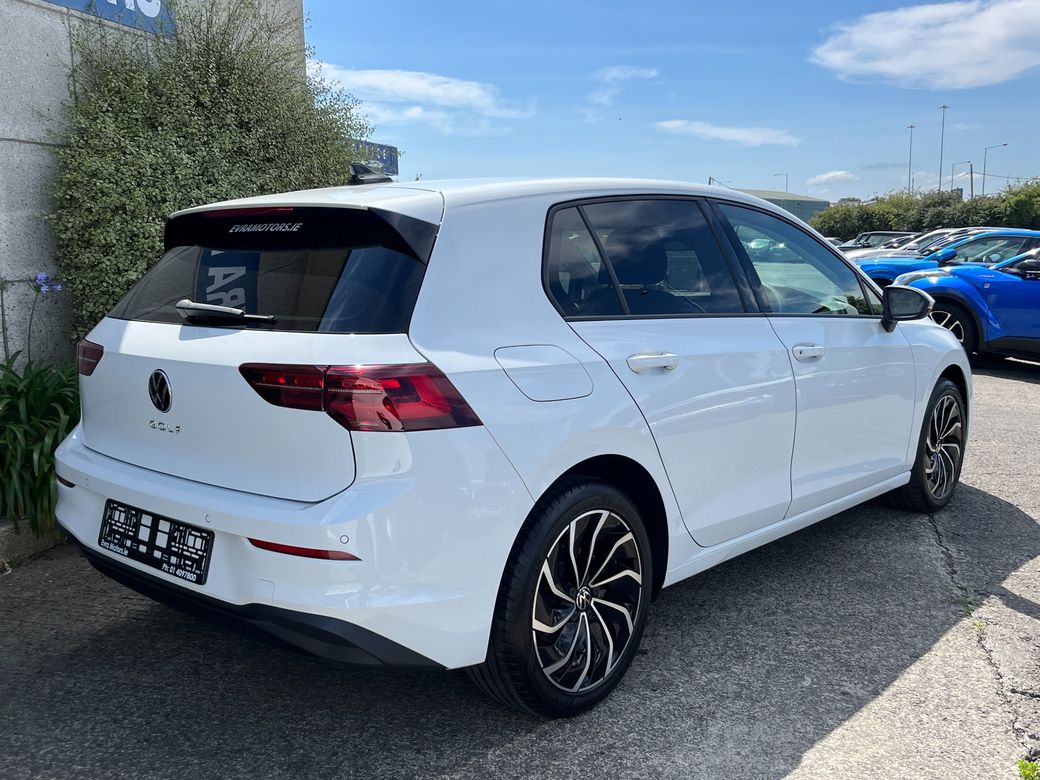 2024 Volkswagen Golf