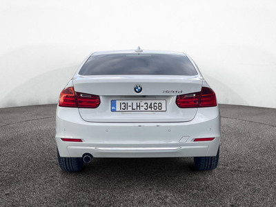 2013 BMW 320