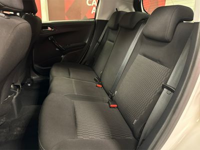 2017 Peugeot 208