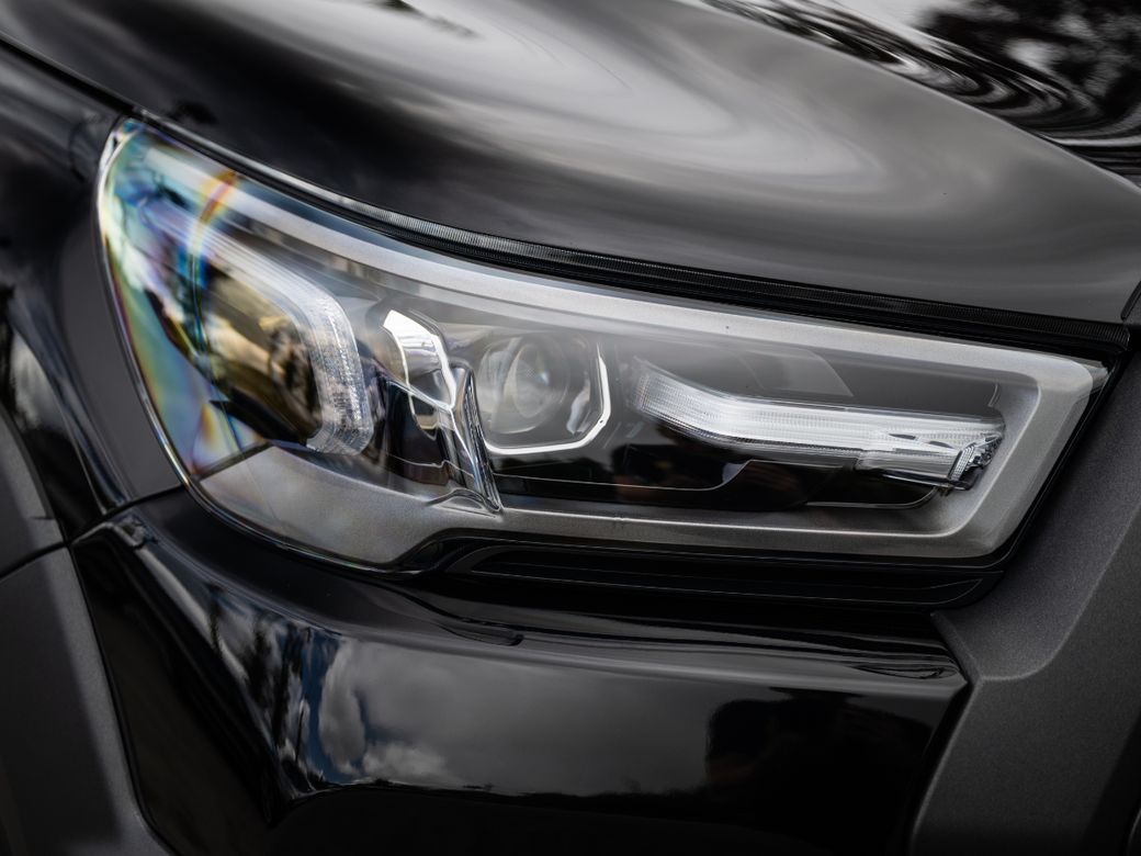 2025 Toyota Hilux