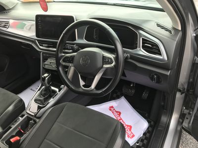 2023 Volkswagen T-Roc