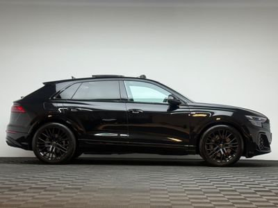 2025 Audi Q8