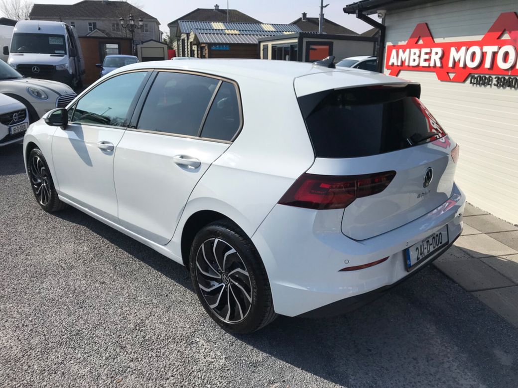2024 Volkswagen Golf