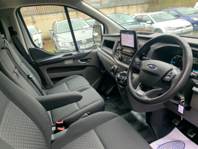 2023 Ford Transit Custom