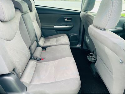 2014 Toyota Prius Alpha