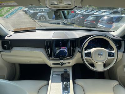 2023 Volvo XC60
