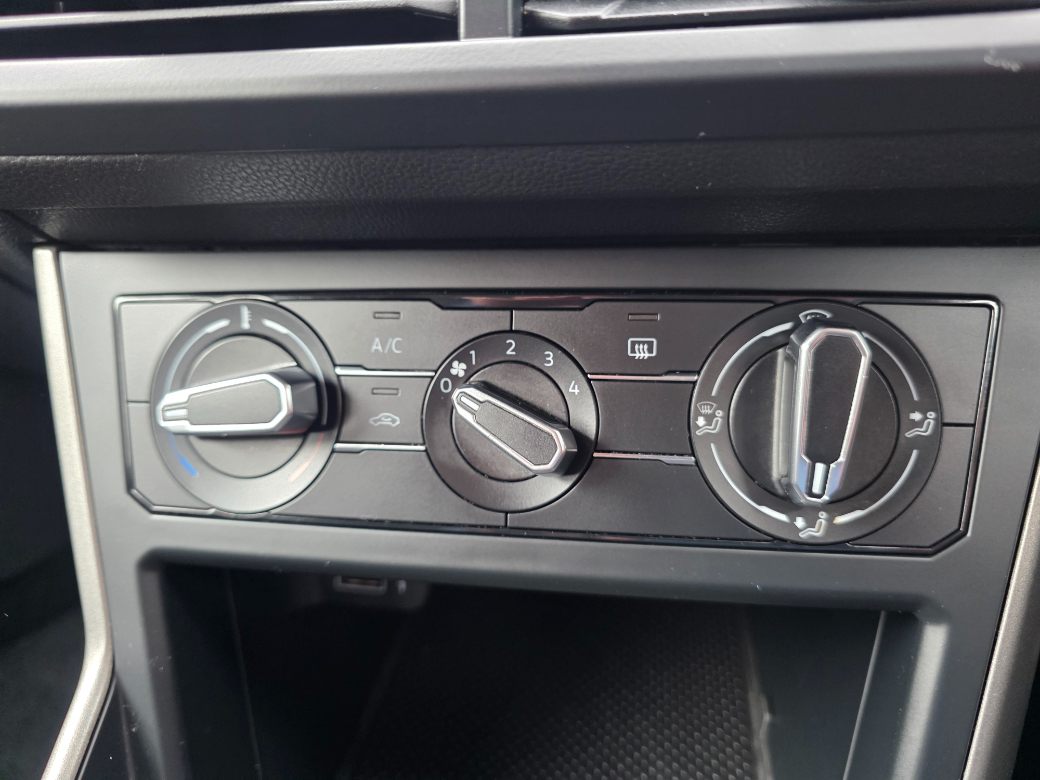 2018 Volkswagen Polo