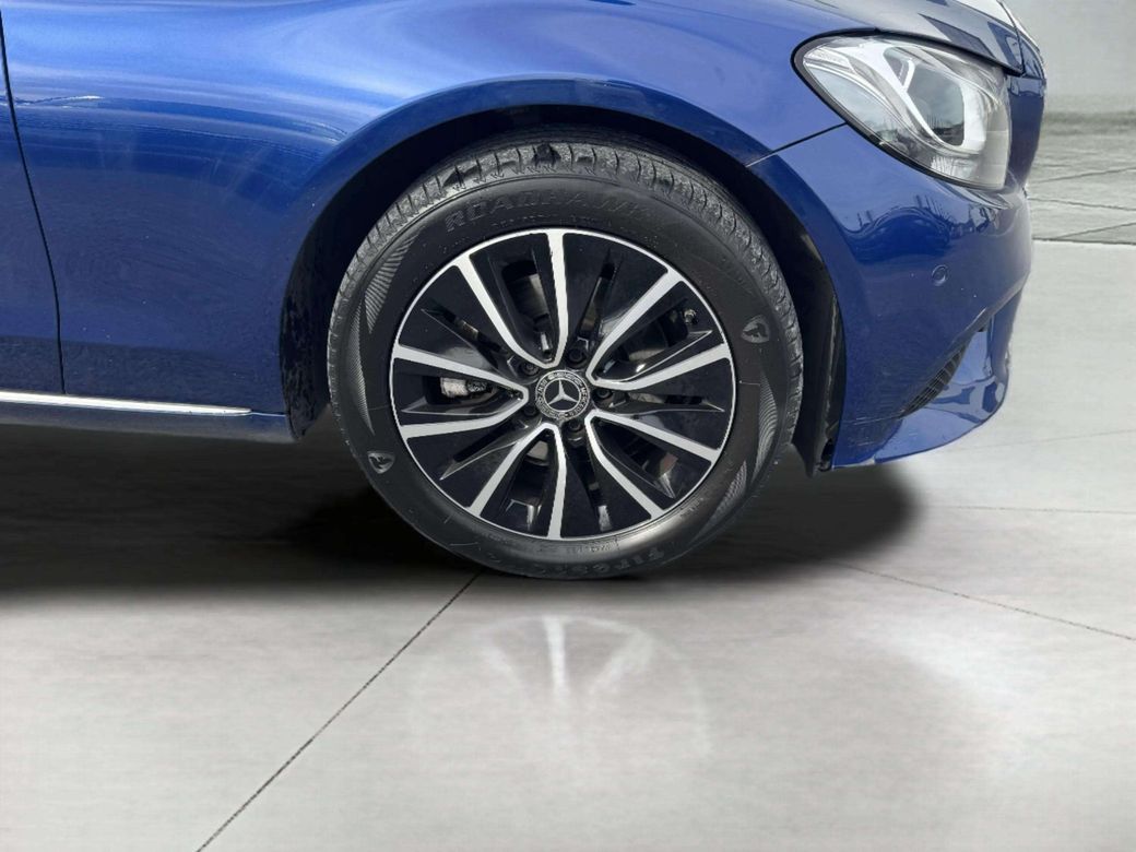 2020 Mercedes-Benz C 220