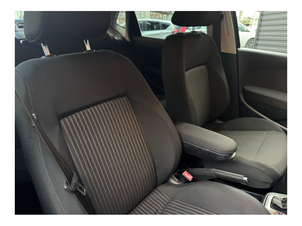 2012 Volkswagen Polo