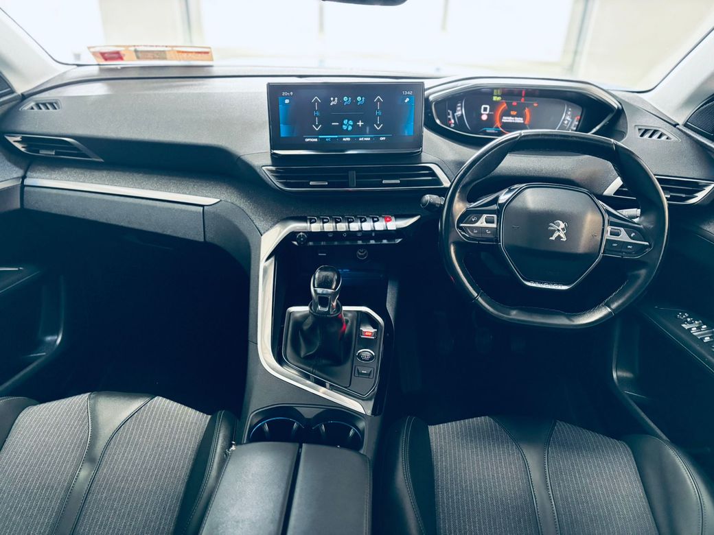 2021 Peugeot 3008