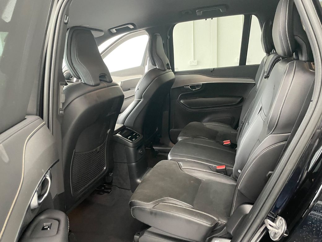 2022 Volvo XC90