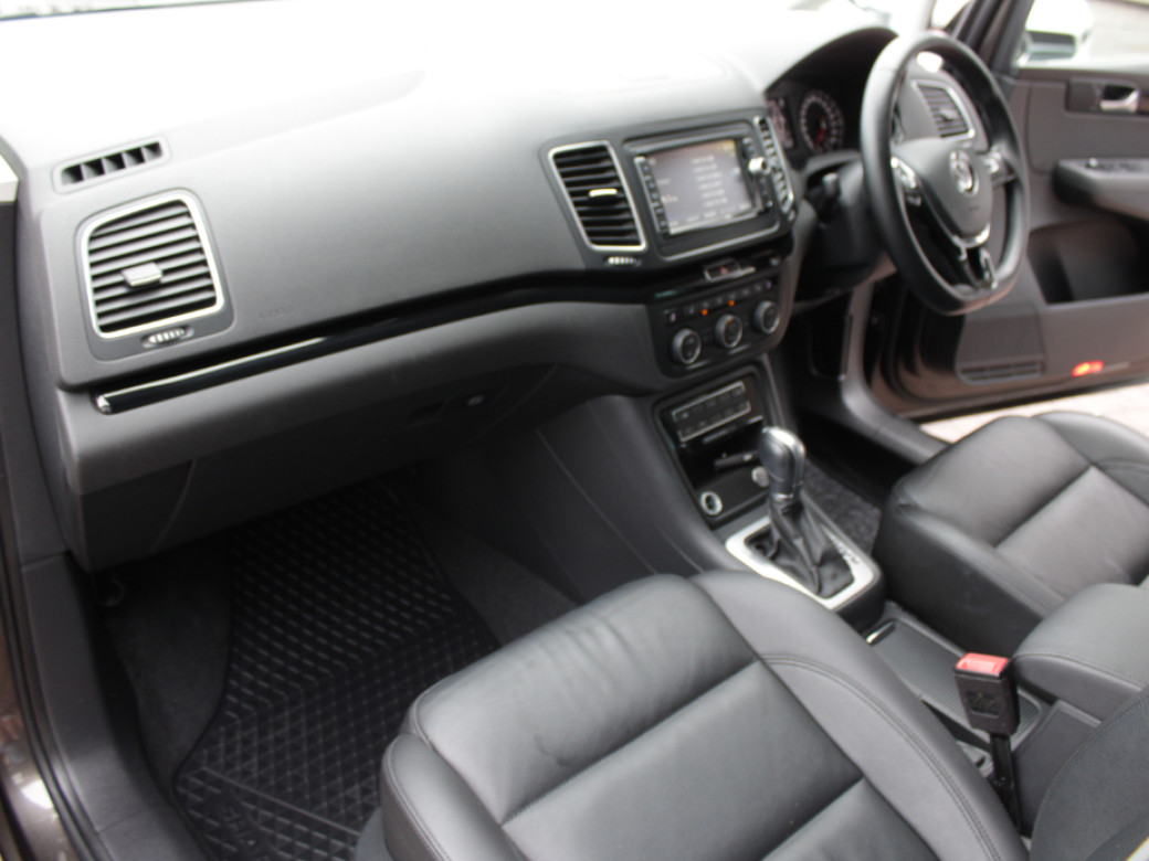 2021 Volkswagen Sharan