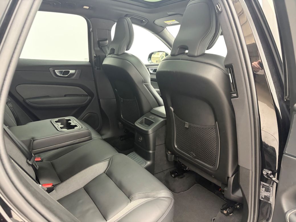2025 Volvo XC60