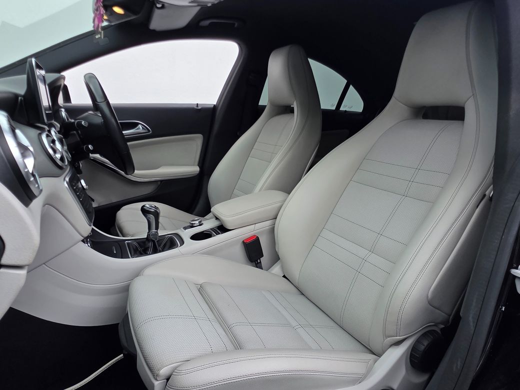 2016 Mercedes-Benz CLA Class