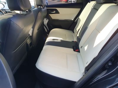 2017 Toyota Auris