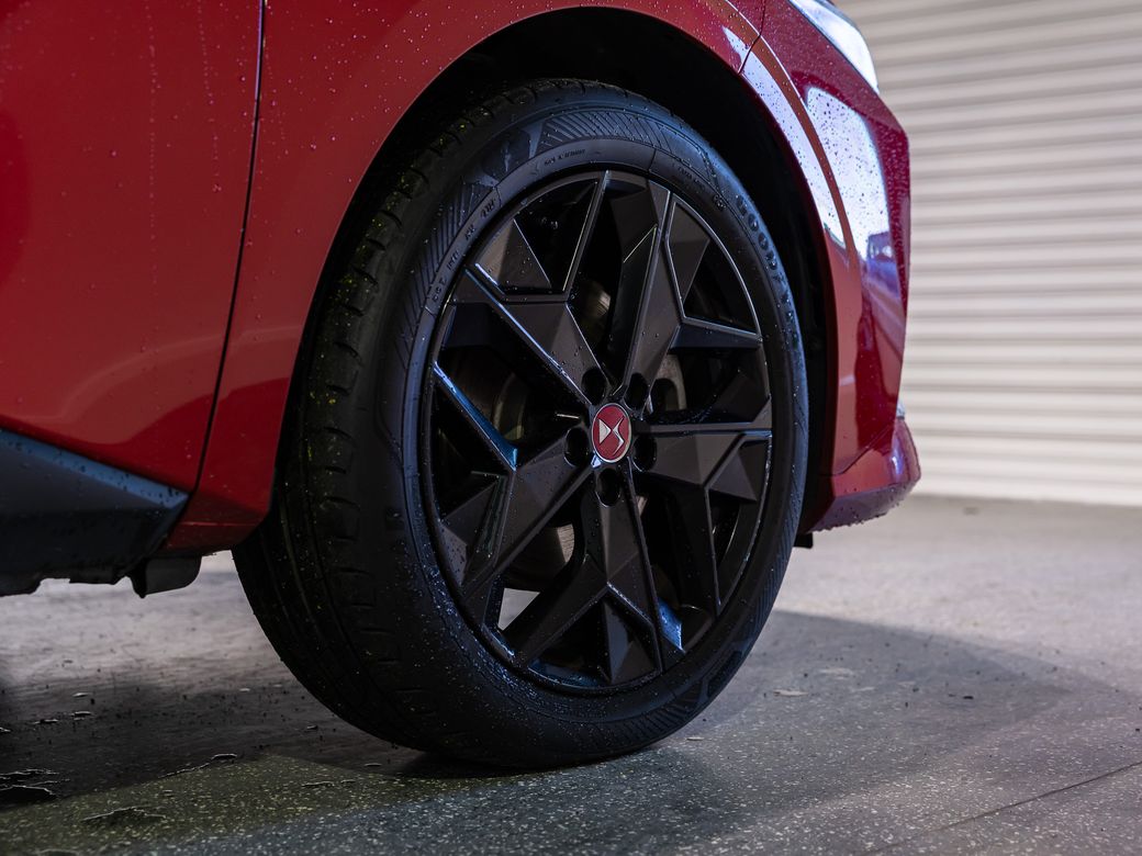 2024 DS Automobiles DS 4