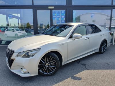 2014 Toyota Crown