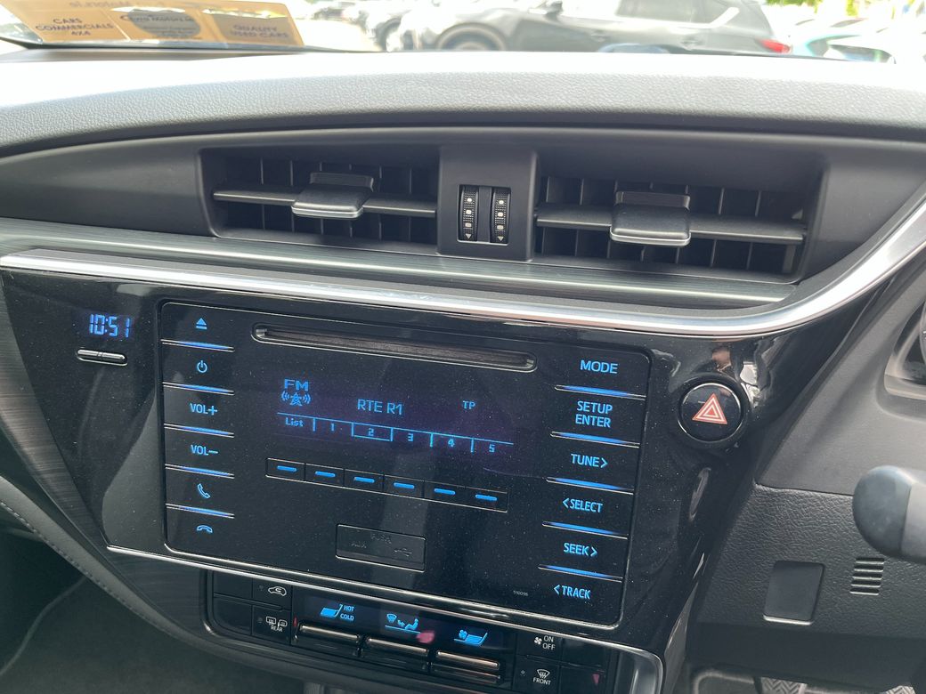 2015 Toyota Auris