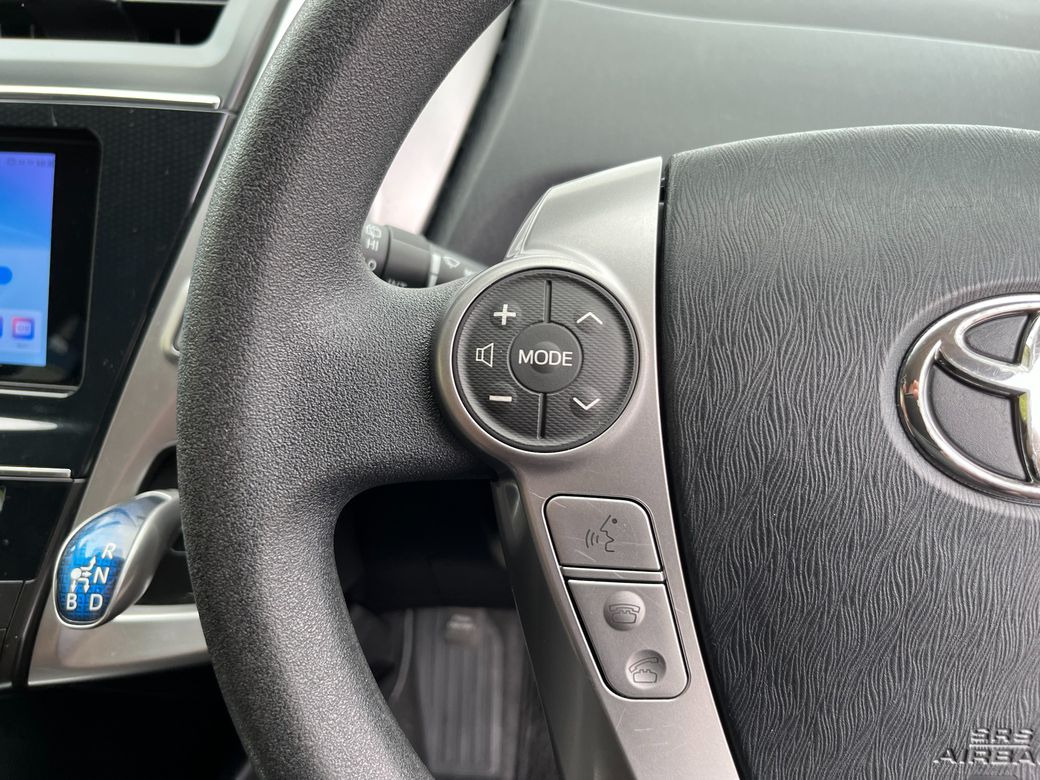 2015 Toyota Prius Alpha
