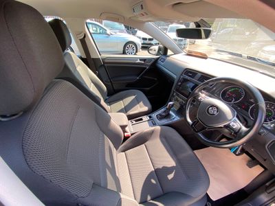 2020 Volkswagen E-Golf