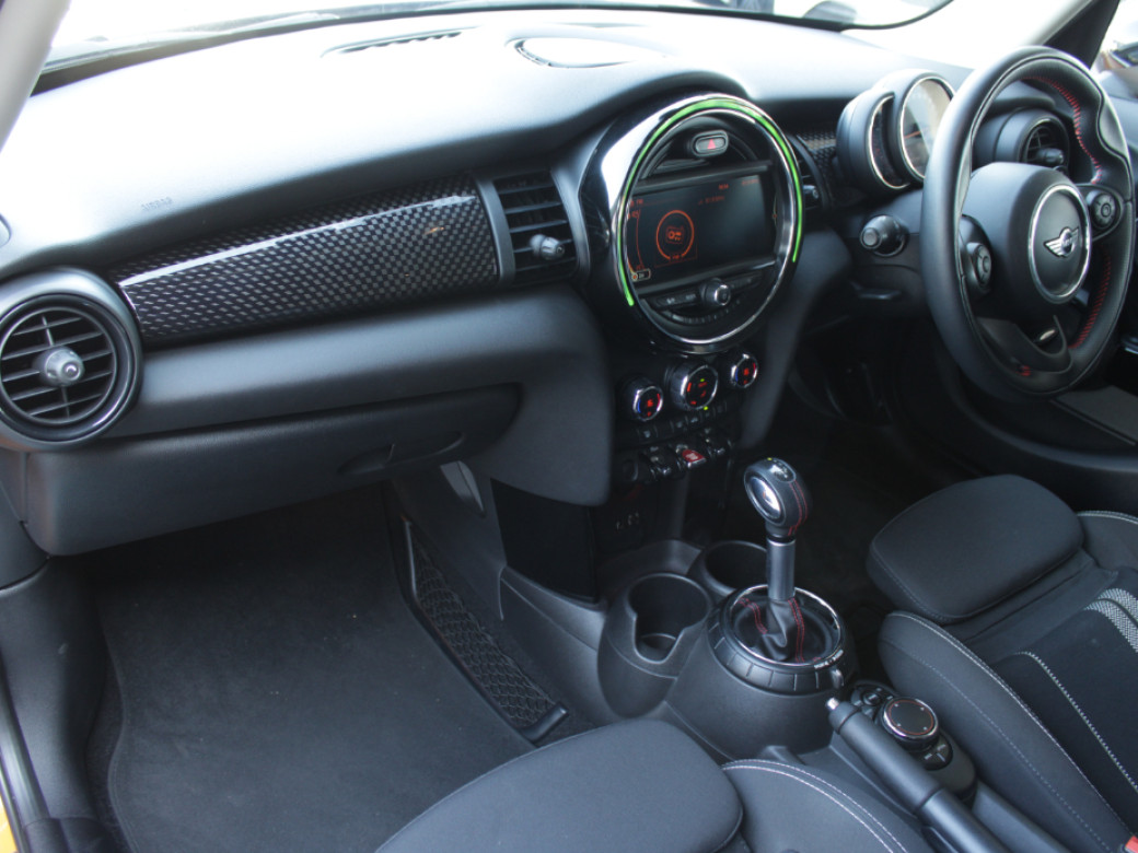 2017 Mini Cooper D