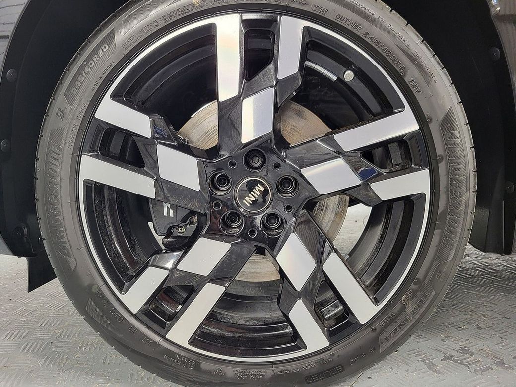 2025 Mini Countryman