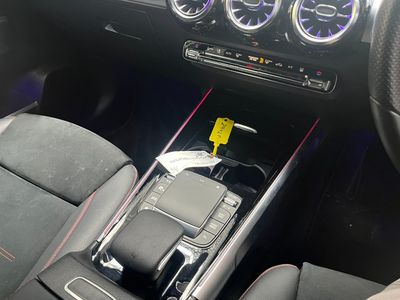 2024 Mercedes-Benz EQB